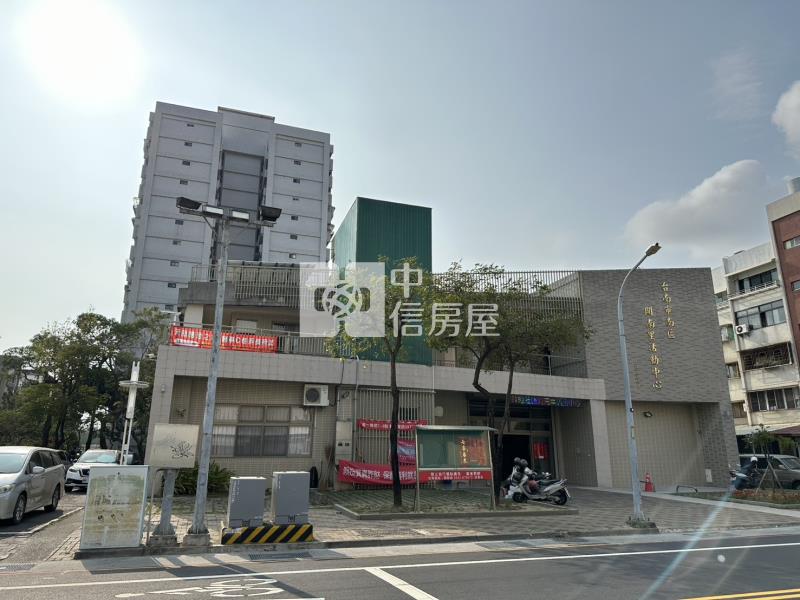 碳佐麻里新興園區溫馨三房房屋室內格局與周邊環境