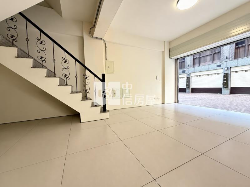 【神馬】客運園區邊間精美透天房屋室內格局與周邊環境