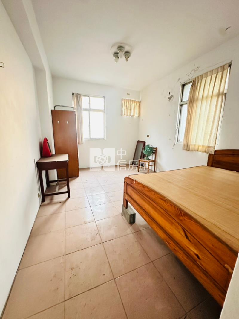 中原日新路公寓4樓房屋室內格局與周邊環境