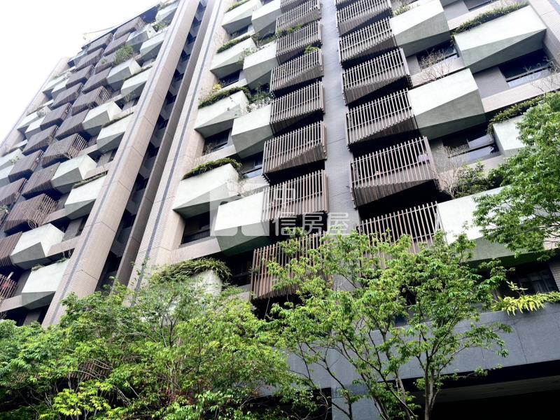大毅好幸福三房平車露台戶房屋室內格局與周邊環境