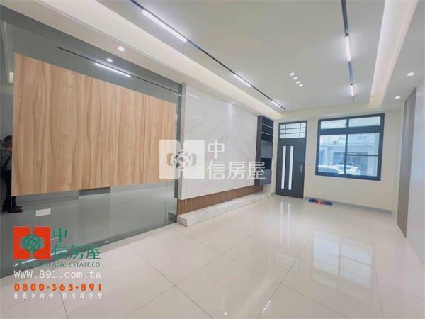 興嘉全新車庫別墅房屋室內格局與周邊環境