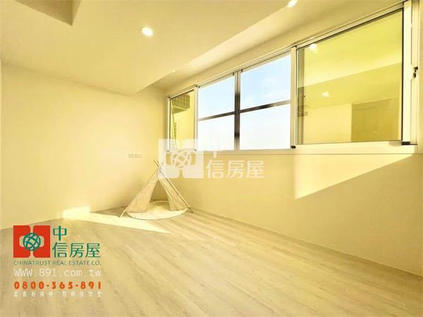 鐵馬道旁車位4房房屋室內格局與周邊環境