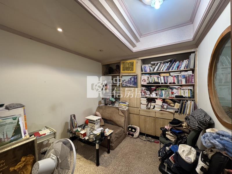 信義區義七路房屋室內格局與周邊環境