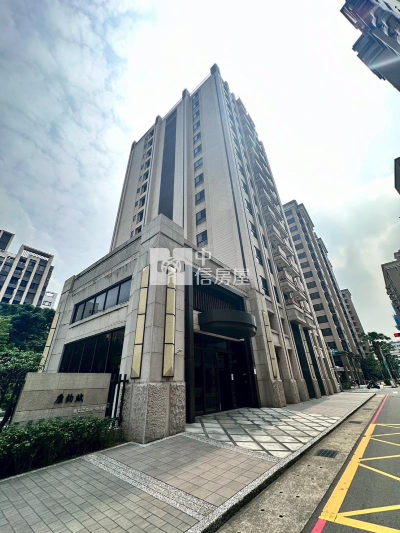 桃鶯商圈康鈞賦2+1房車房屋室內格局與周邊環境