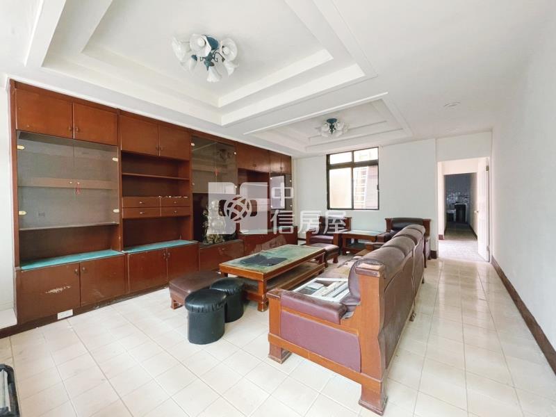 東山商圈大地坪車庫美透天房屋室內格局與周邊環境