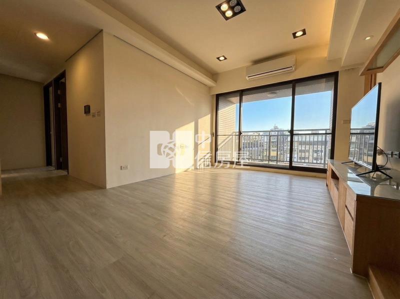 富宇豐馥三房雙平車房屋室內格局與周邊環境