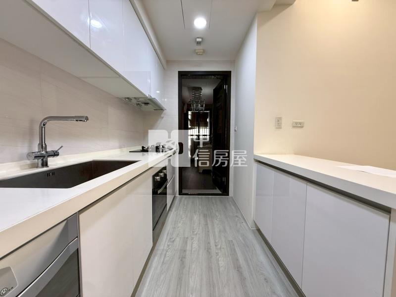 富宇豐馥三房雙平車房屋室內格局與周邊環境