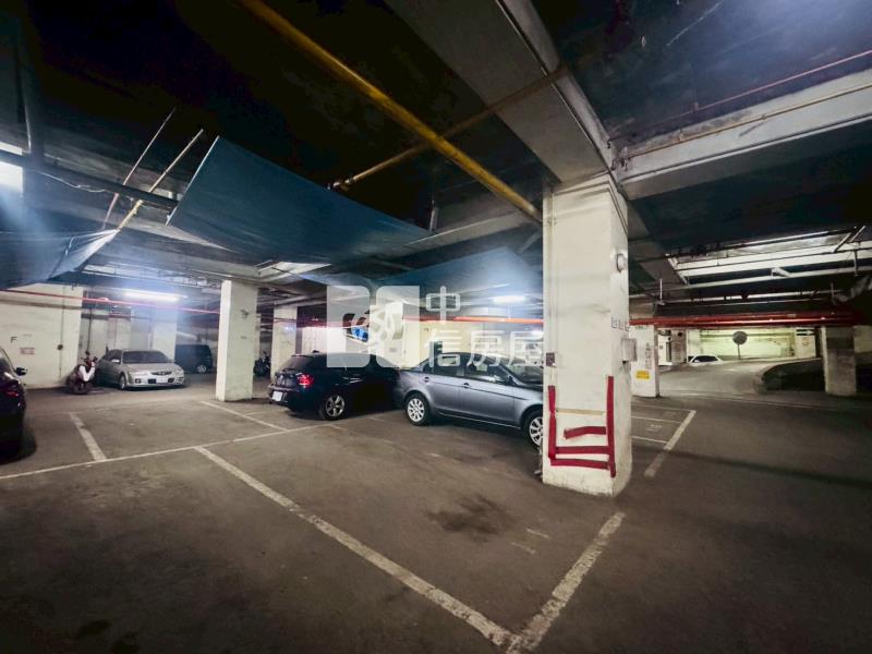 斗六水岸公園三房平車輕裝視野戶房屋室內格局與周邊環境