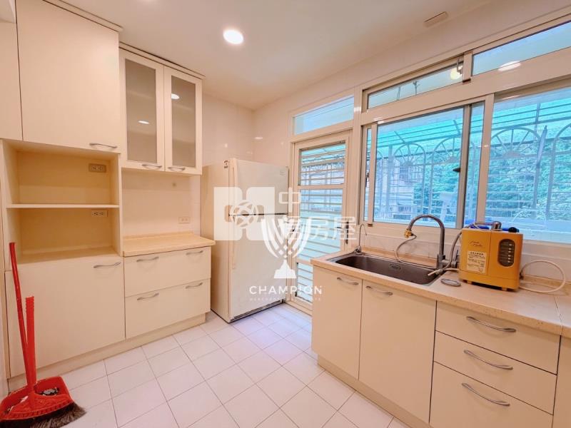 【冠軍商仲】大慶兩戶打通美四房房屋室內格局與周邊環境