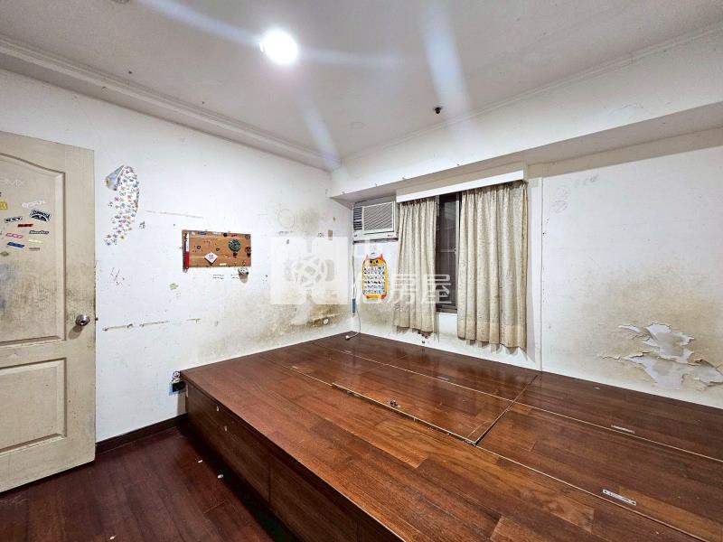 學府路角間6大房車位房屋室內格局與周邊環境