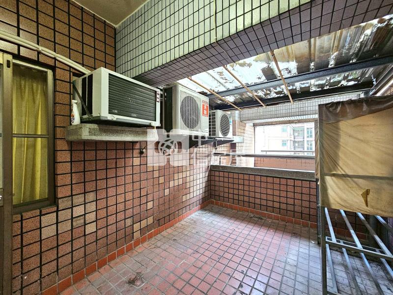 學府路角間6大房車位房屋室內格局與周邊環境