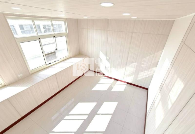 集福街雙面路雙車庫透天房屋室內格局與周邊環境