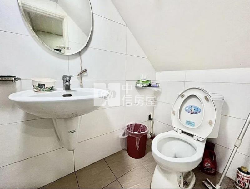 內壢前站前院停車美透天(中信卓越團隊)房屋室內格局與周邊環境