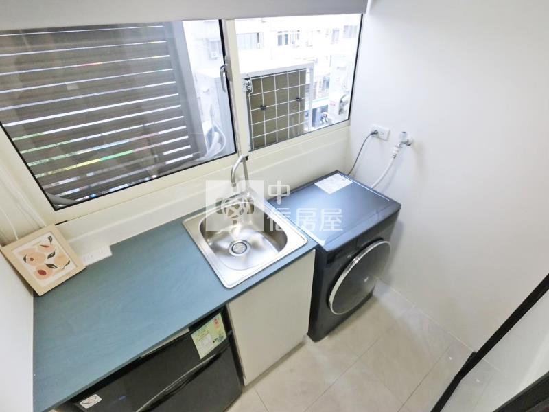 教育大學投報5.5%收租電梯5套房屋室內格局與周邊環境