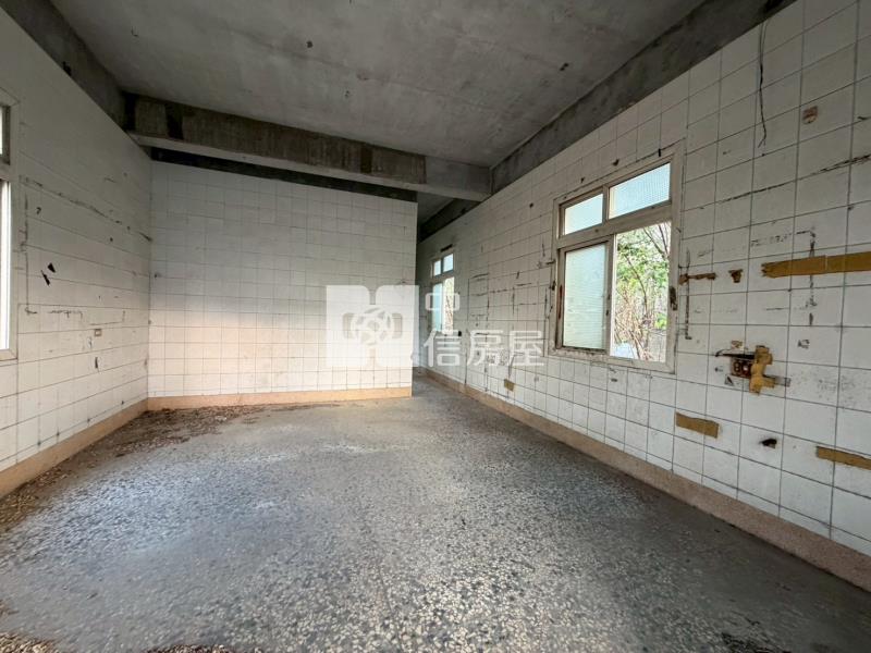 芳苑大地坪透天房屋室內格局與周邊環境