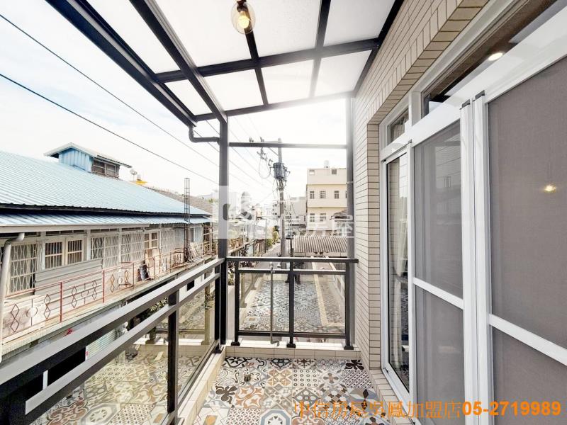 博愛國小車庫美別墅房屋室內格局與周邊環境