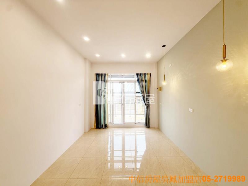 博愛國小車庫美別墅房屋室內格局與周邊環境