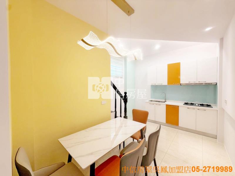 博愛國小車庫美別墅房屋室內格局與周邊環境