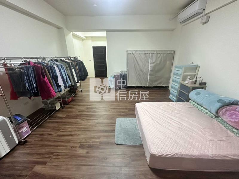 富岡車站2鐘大地坪5車位電梯別墅房屋室內格局與周邊環境