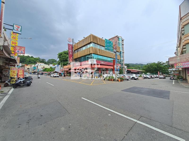 甲仙商圈正路4樓透天店面房屋室內格局與周邊環境