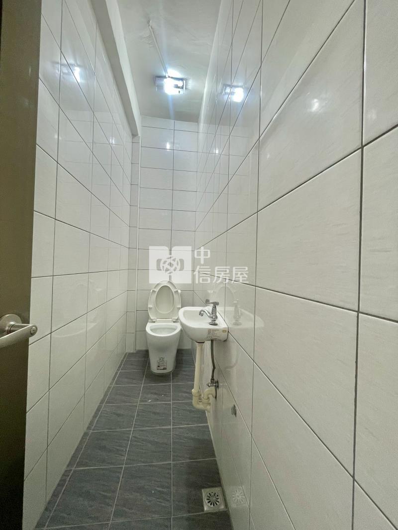 民生社區店住合一房屋室內格局與周邊環境