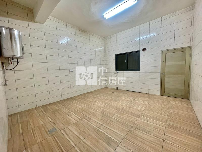 民生社區店住合一房屋室內格局與周邊環境