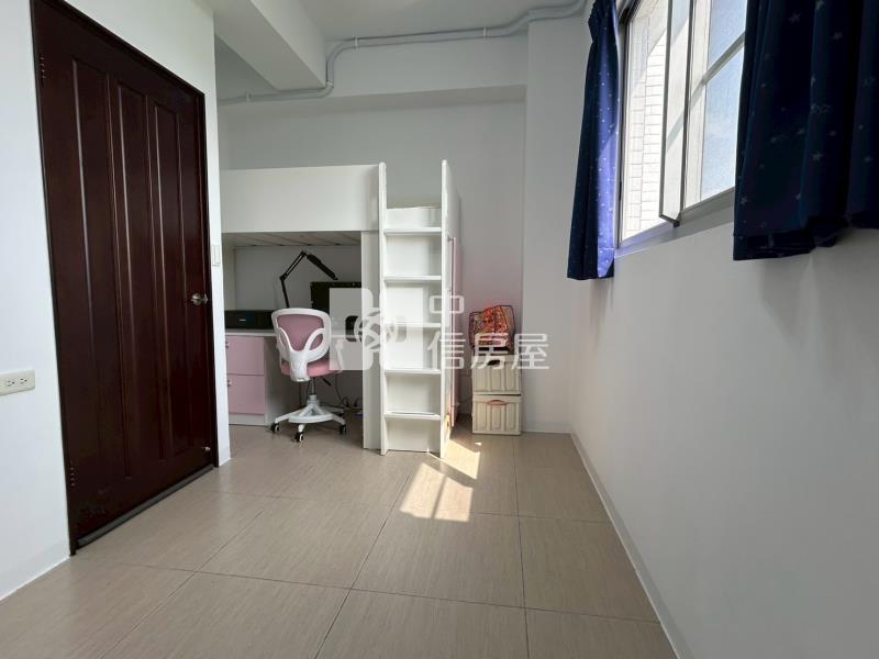 九份子國小優質明亮車墅房屋室內格局與周邊環境