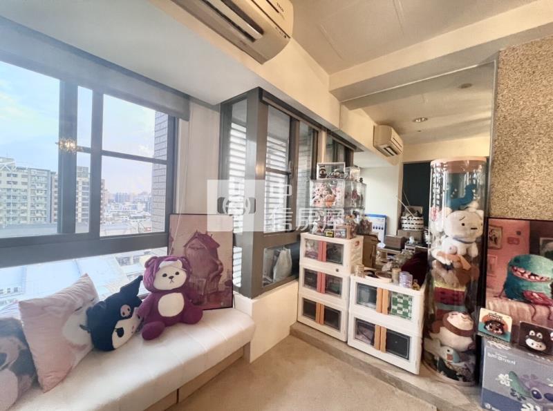 崇德巴黎一房一廳平車房屋室內格局與周邊環境