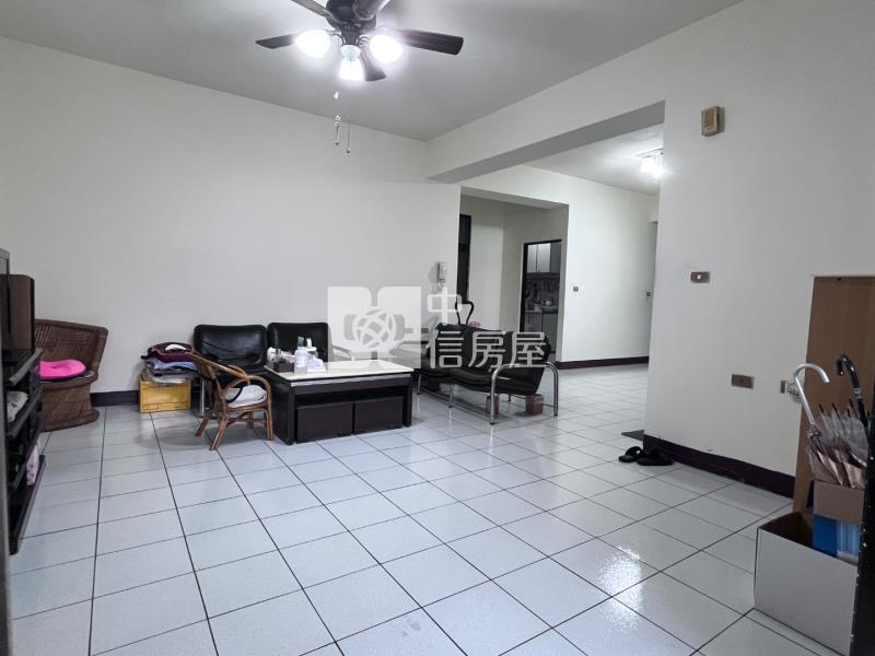 火車站溪州公園3改2大房+車房屋室內格局與周邊環境