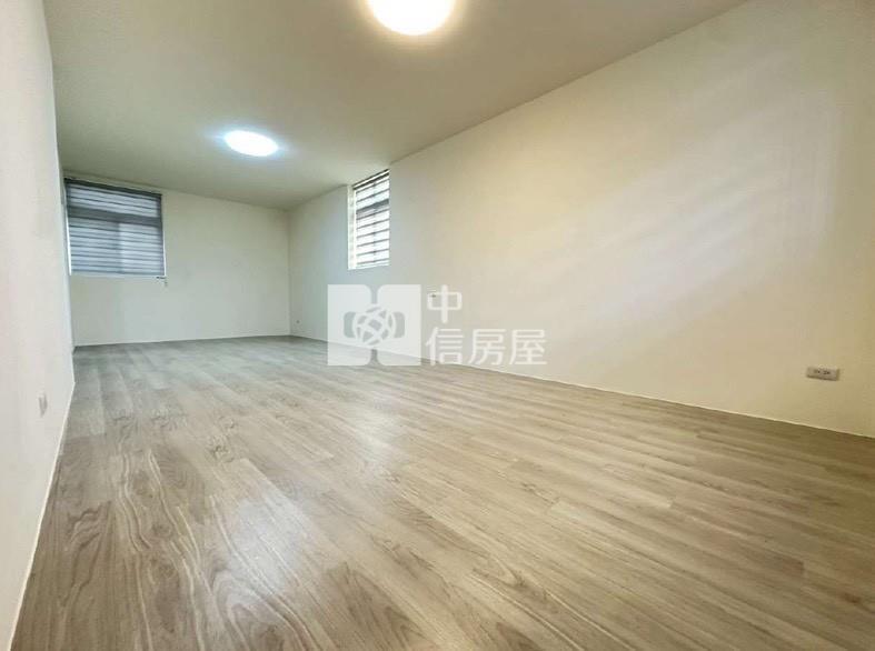 忠愛莊邊間孝親透天房屋室內格局與周邊環境