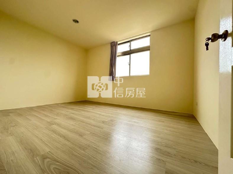 忠愛莊邊間孝親透天房屋室內格局與周邊環境