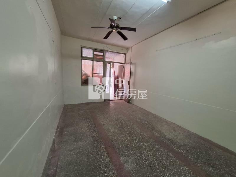 武廟商圈,捷運,輕軌,綠園活巷透天房屋室內格局與周邊環境