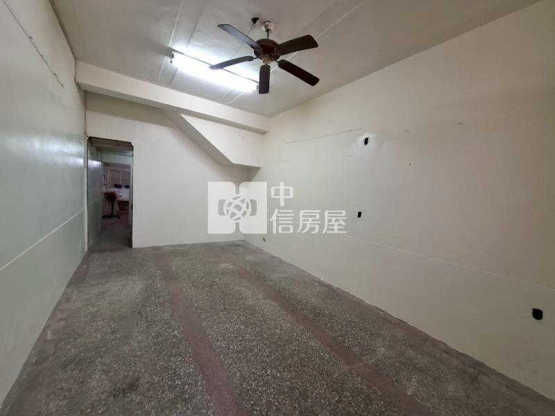 武廟商圈,捷運,輕軌,綠園活巷透天房屋室內格局與周邊環境