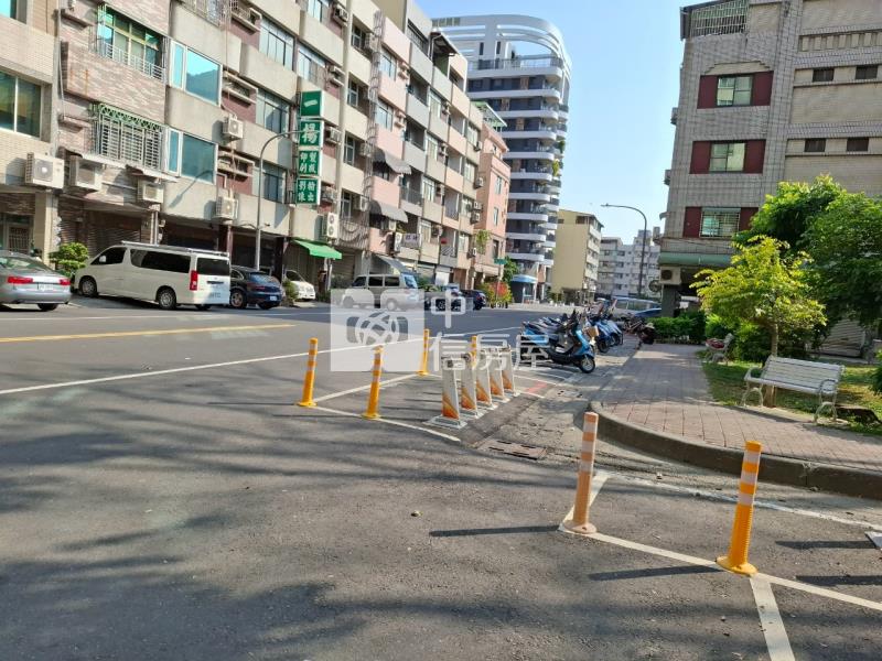 武廟商圈,捷運,輕軌,綠園活巷透天房屋室內格局與周邊環境