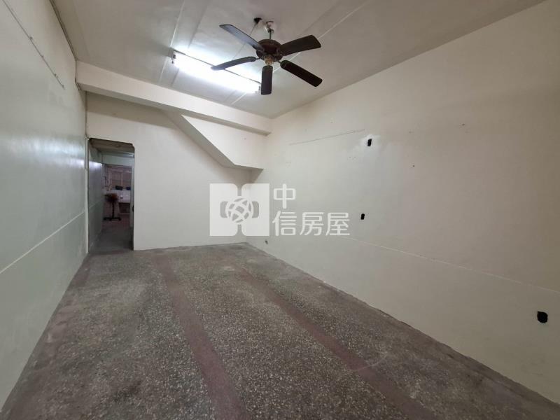 武廟商圈,捷運,輕軌,綠園活巷透天房屋室內格局與周邊環境