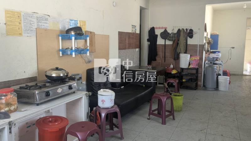 保安五房大空間四樓寓房屋室內格局與周邊環境