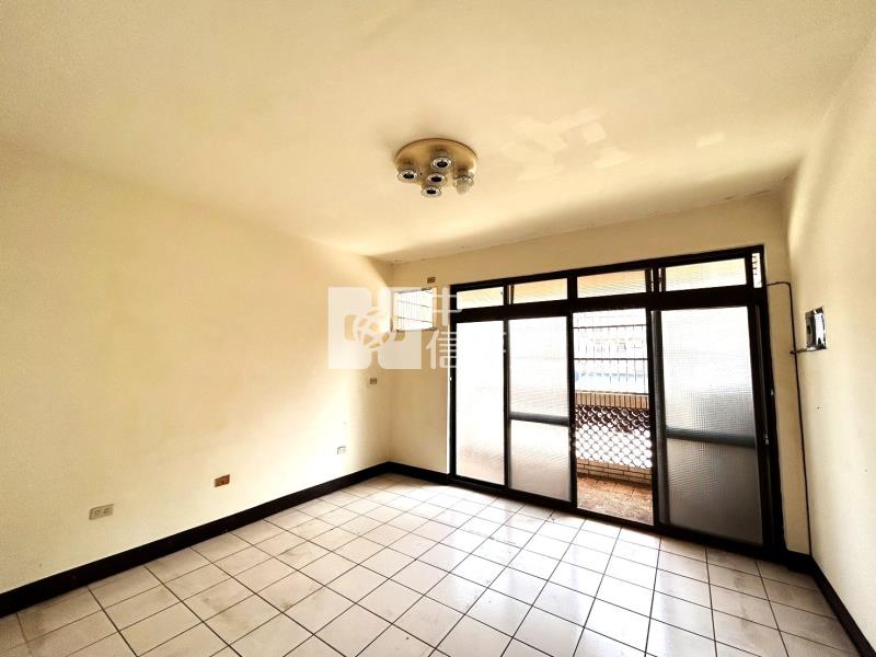 觀音國中透天房屋室內格局與周邊環境