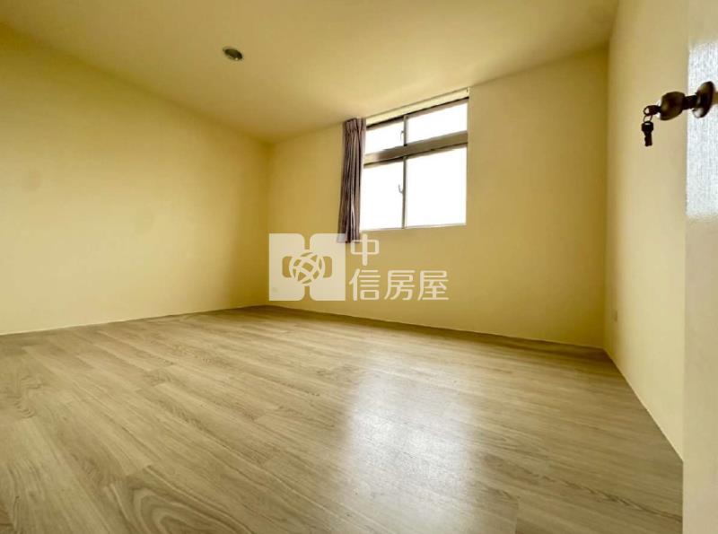 觀音崙坪工業區美別墅房屋室內格局與周邊環境