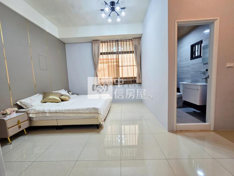 三多商圈時尚車位透天房屋室內格局與周邊環境