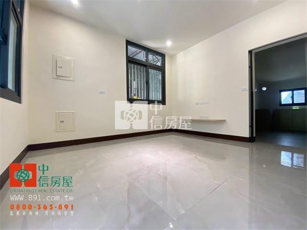 福樂全新整理平房房屋室內格局與周邊環境