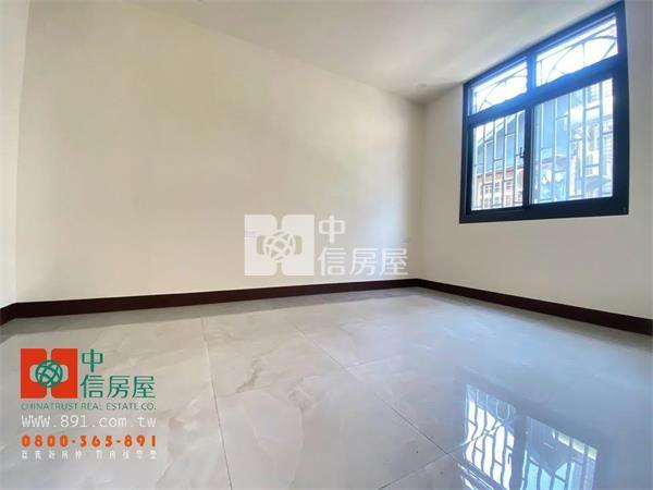 福樂全新整理平房房屋室內格局與周邊環境