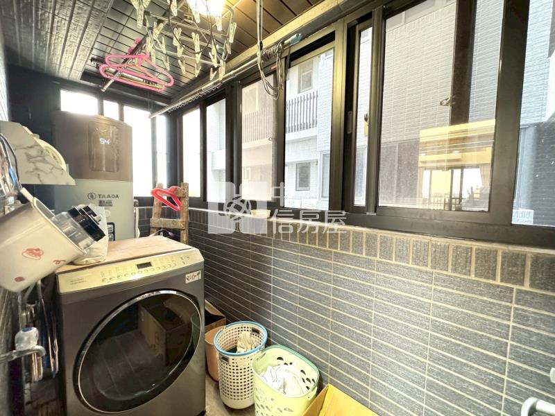 【奔馳】卓悅卓岳三房雙車位房屋室內格局與周邊環境