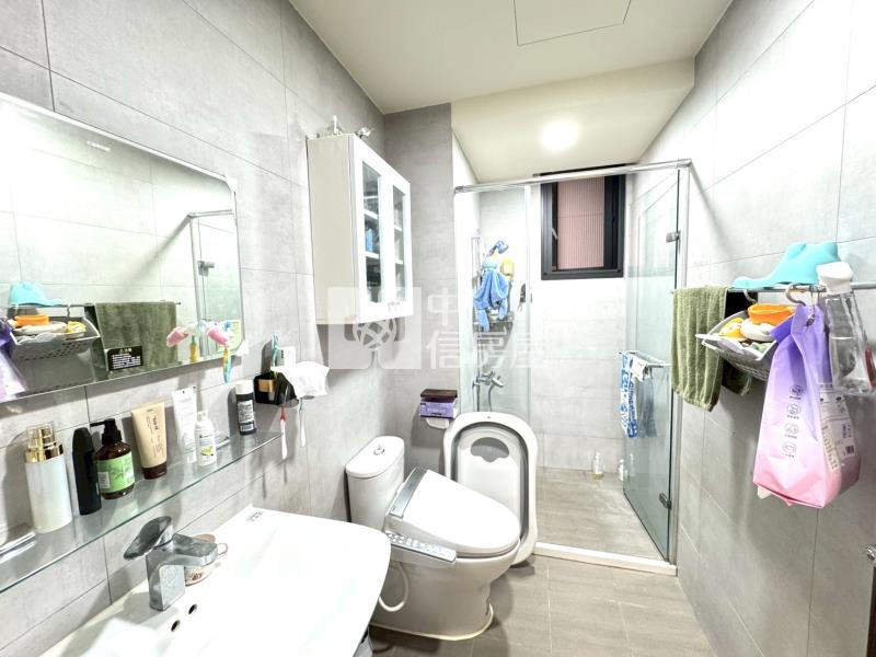 【奔馳】卓悅卓岳三房雙車位房屋室內格局與周邊環境