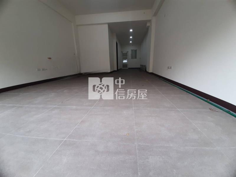 中壢夜市三車位全新電梯別墅房屋室內格局與周邊環境