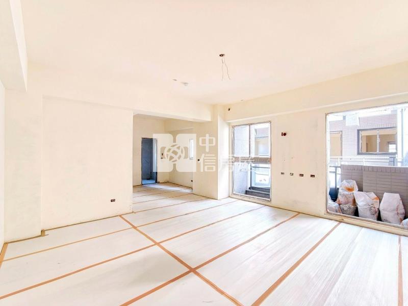 洲際巨蛋漢神10米面寬獨棟電梯別墅(專)房屋室內格局與周邊環境