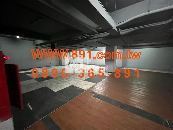 僑平國小旁商辦大樓-891嘉義房地產房屋室內格局與周邊環境