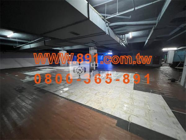 僑平國小旁商辦大樓-891嘉義房地產房屋室內格局與周邊環境