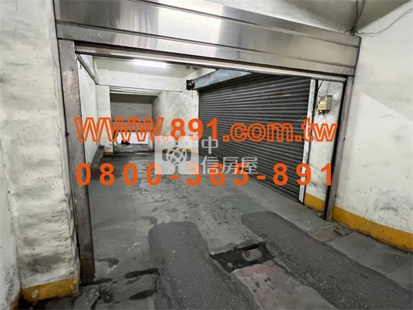 僑平國小旁商辦大樓-891嘉義房地產房屋室內格局與周邊環境