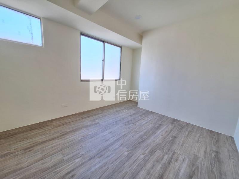 南屯黎明路電梯美3房2衛房屋室內格局與周邊環境