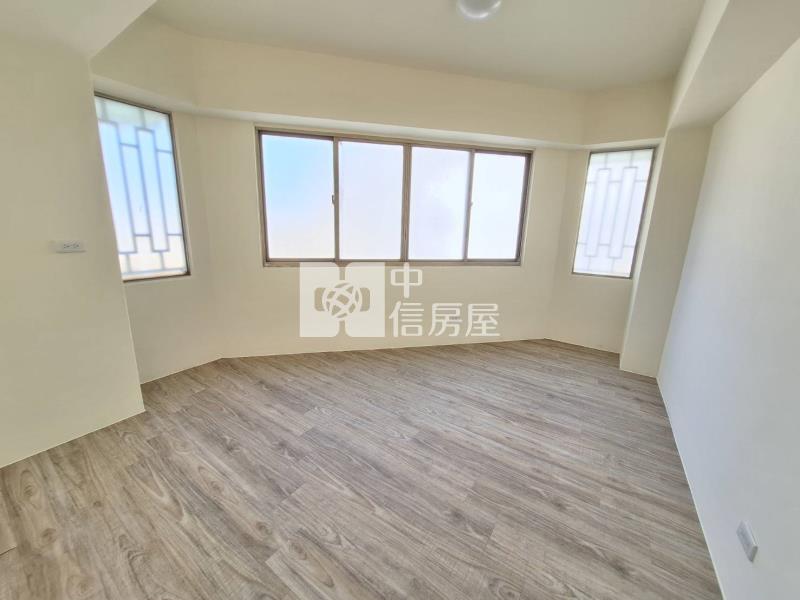 南屯黎明路電梯美3房2衛房屋室內格局與周邊環境